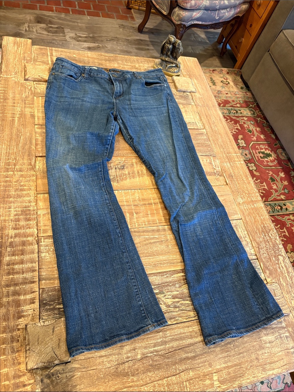 Kut from the Kloth Farrah Baby Bootcut Jeans Women’s 14 Dark Wash Stretch